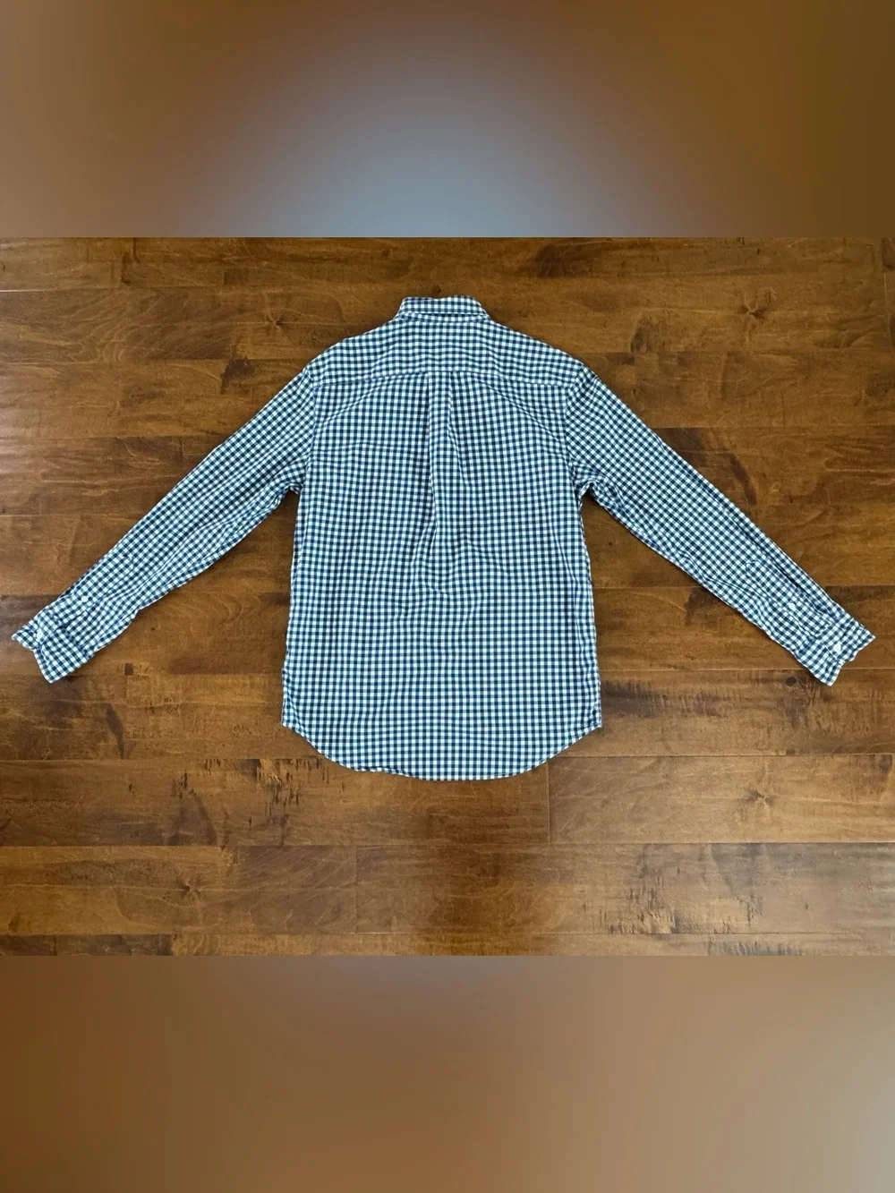 Men’s small J.Crew maroon & navy, Gap navy & white down dress shirts